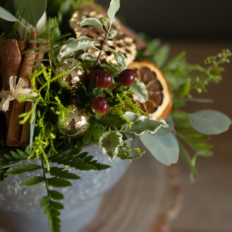 Traditional Table arrangement