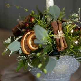 Traditional Table arrangement